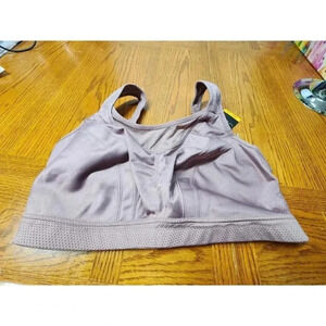 NWT WingLove Pink Unpadded and No Underwire Bra 38DDD